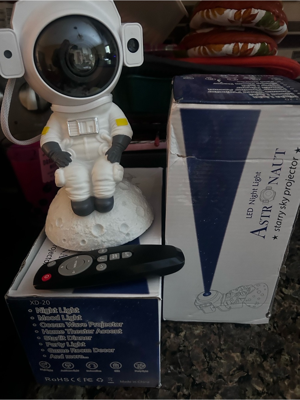 Astronaut Moon Night Light Lamp - White & Gray, AMAZING